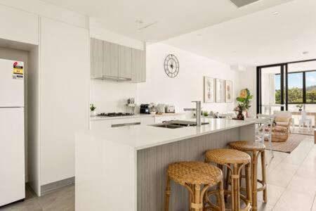 Coastal 2-bed Near *